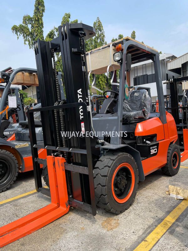 Forklift Toyota Semarang Harga Murah