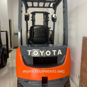 Forklift Toyota 60-8FD15 2014